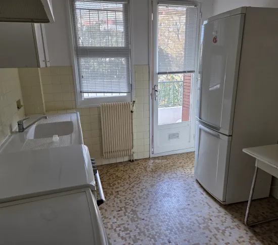 Location Marseille Appartement 6933fcfa8d68