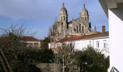 miniatureLocation La Roche-sur-Yon Maison 693599ef9b022