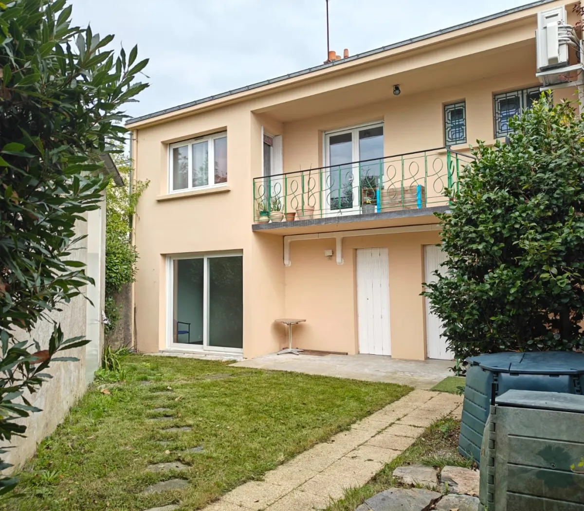 Location La Roche-sur-Yon Maison 693599ef9b02