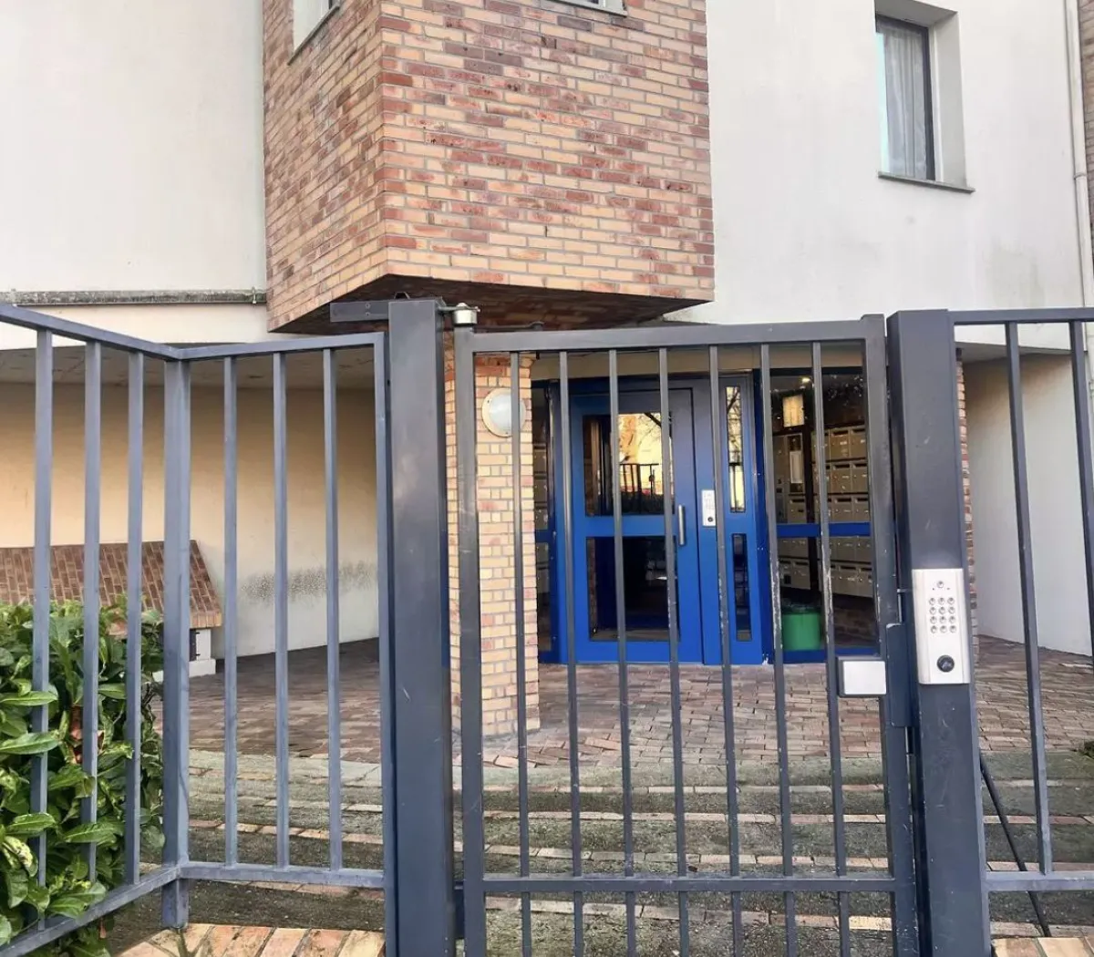 Location Noisy-le-Grand Appartement 69368f7defb4