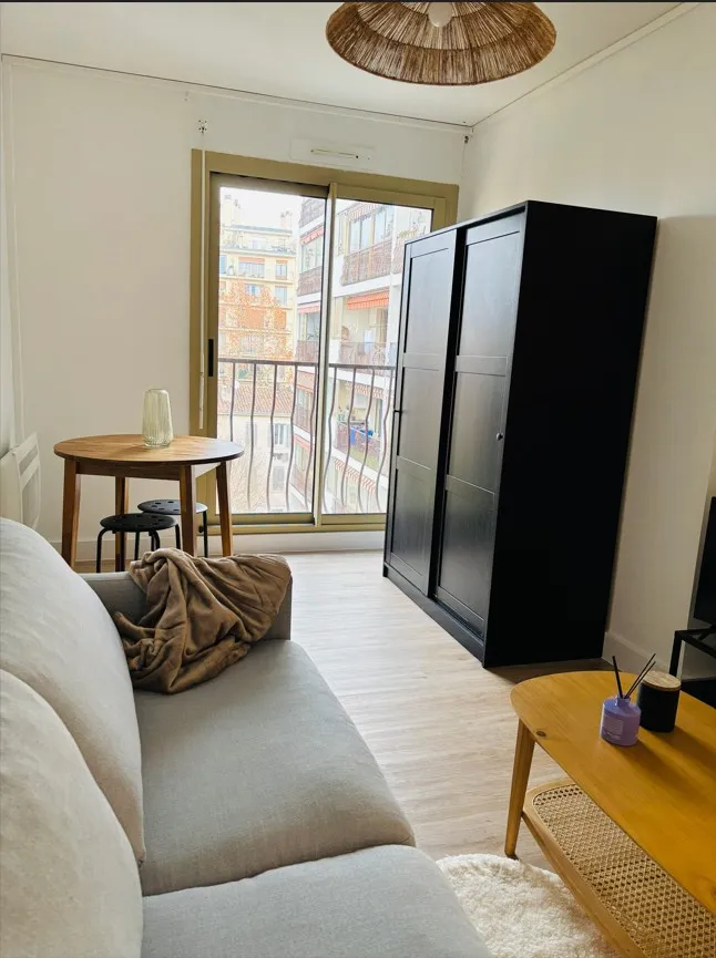 Location Marseille Appartement 6937fd49c67a