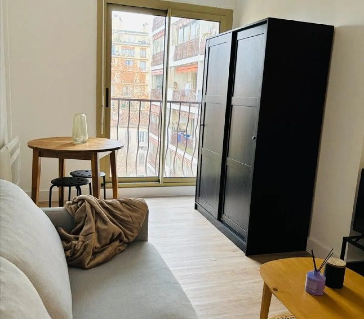 Location Marseille Appartement 6937fd49c67a