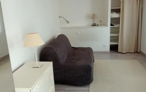 Location Saint-Cyr-sur-Loire Appartement 69387275297b