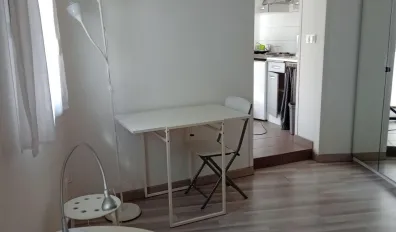 Location Saint-Cyr-sur-Loire Appartement 69387275297b