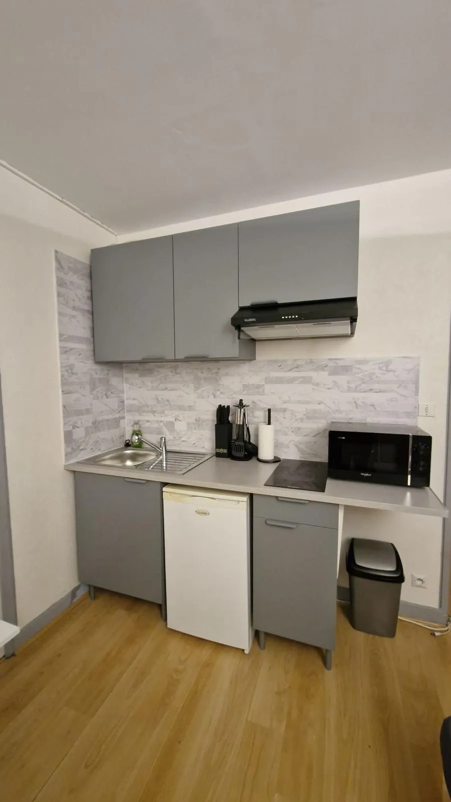 Location Saint-André-les-Vergers Appartement 69394f1707f44