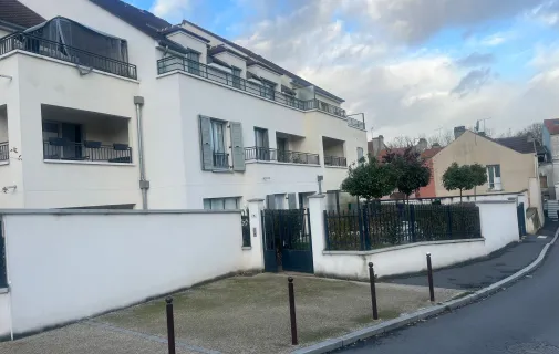 Location Sarcelles Appartement 693b692b350d