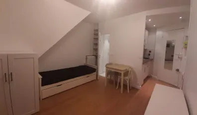 miniatureLocation Paris Appartement 693fbfa53c4c2