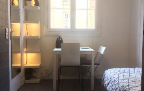 Location Paris Appartement 693fc1c94071