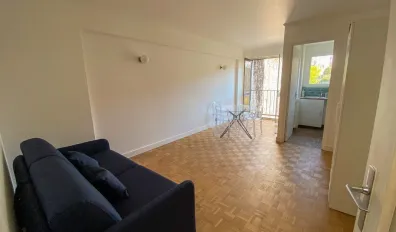 miniatureLocation Paris Appartement 693fc1cf15fb2