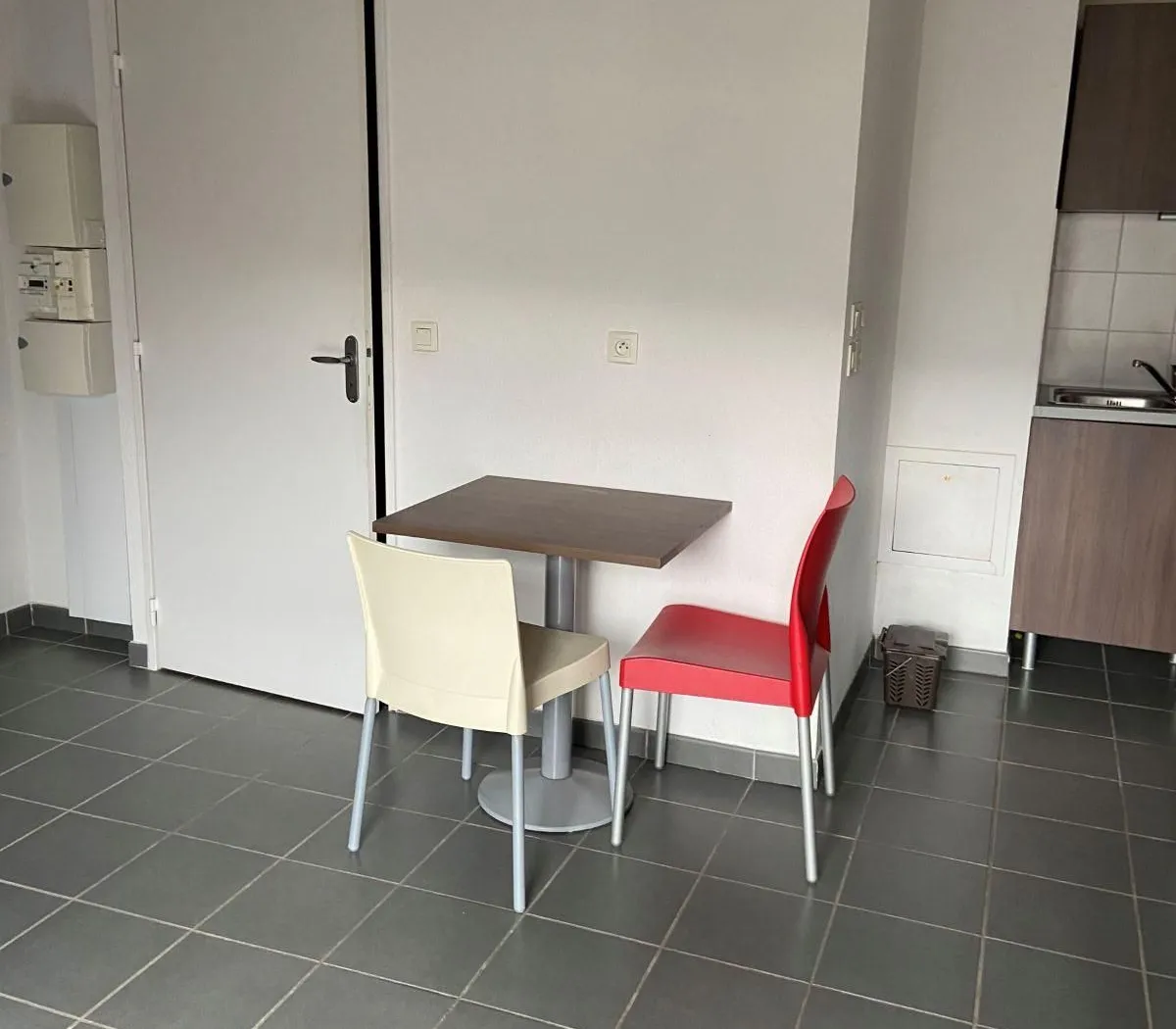Location Grenoble Appartement 693fc7eeebb0
