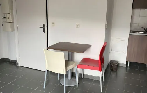 Location Grenoble Appartement 693fc7eeebb0