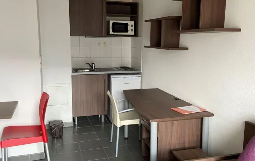 Location Grenoble Appartement 693fc7eeebb0