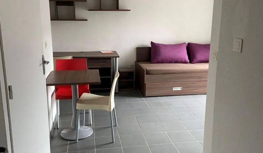 Location Grenoble Appartement 693fc7eeebb01