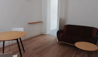 miniatureLocation Paris Appartement 693fcee20fe82