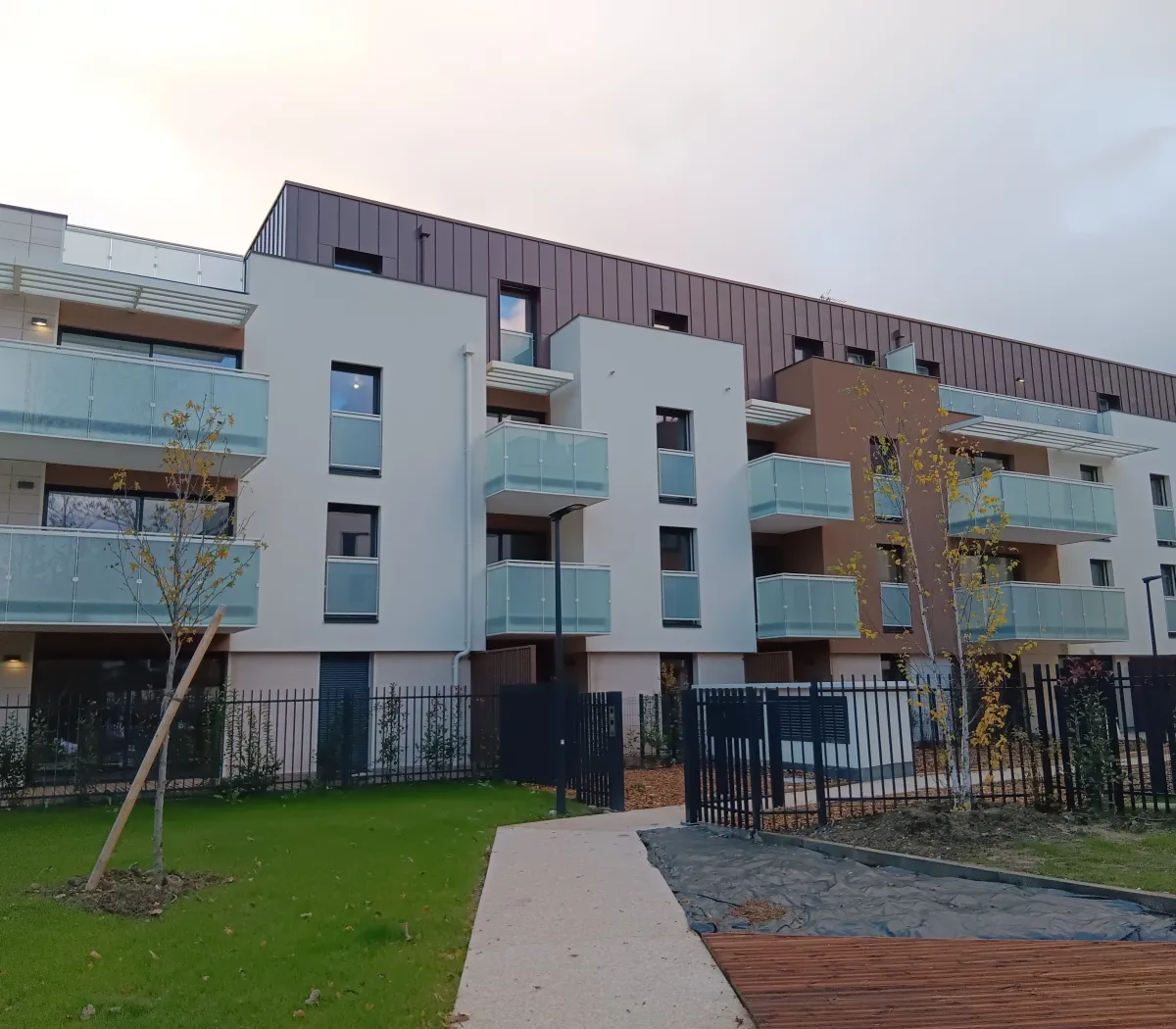 Location Ferney-Voltaire Appartement 693fd497e486