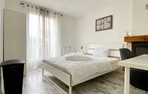 Location Évry-Courcouronnes Chambre 6940239b9cb0
