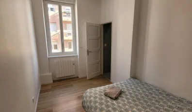 miniatureLocation Lyon Appartement 69403b2a541e2
