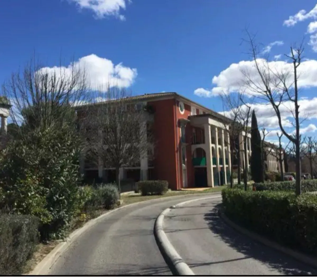 Location Aix-en-Provence Appartement 6941442447fc