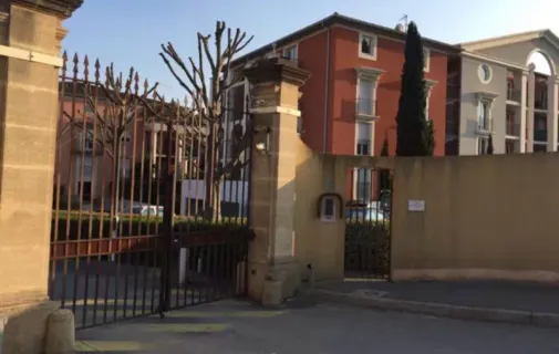 Location Aix-en-Provence Appartement 6941442447fc