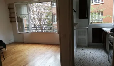 miniatureLocation Paris Appartement 694291ee51fd2