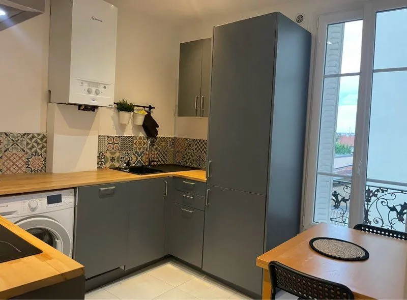 Location Courbevoie Appartement 6942b8181e9a2