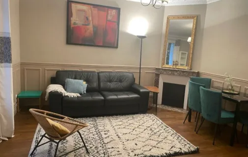 Location Courbevoie Appartement 6942b8181e9a