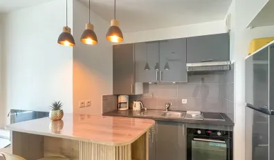 miniatureLocation Courbevoie Appartement 6942c7efe7092