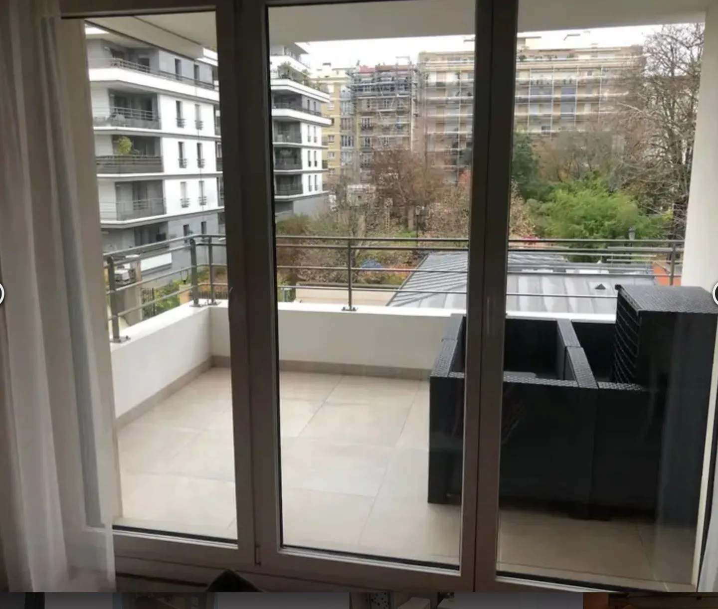 Location Courbevoie Appartement 6942c7efe7094