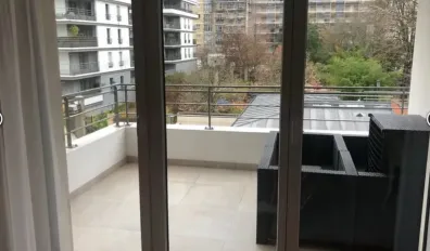 miniatureLocation Courbevoie Appartement 6942c7efe7092