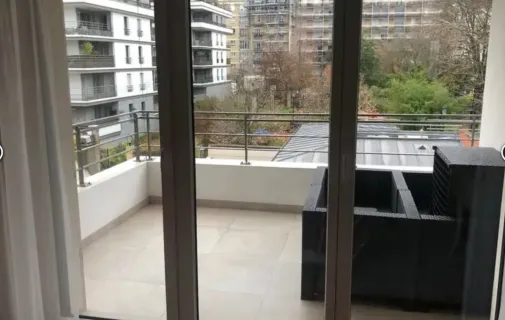 Location Courbevoie Appartement 6942c7efe709