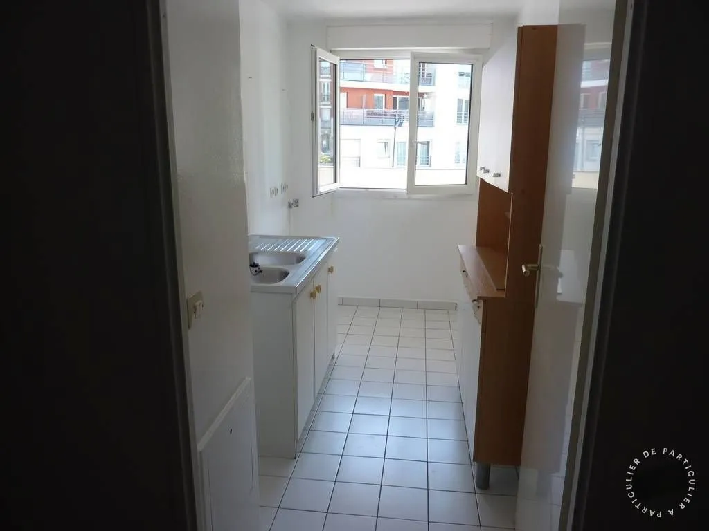 Location Asnières-sur-Seine Chambre 694344a8cadd3