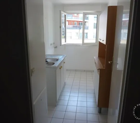 Location Asnières-sur-Seine Chambre 694344a8cadd3