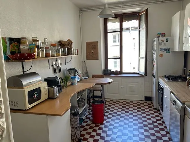 Location Grenoble Appartement 6943a9f0b56f