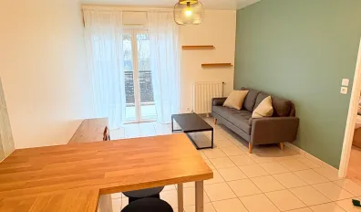 miniatureLocation Pomponne Appartement 69450d8b62ee2