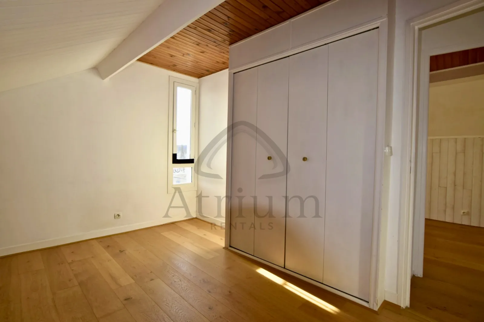 Location Vaucresson Maison 694538cad45a5