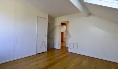 miniatureLocation Vaucresson Maison 694538cad45a2