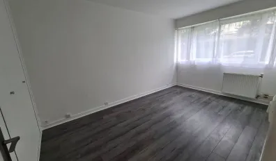 miniatureLocation Joinville-le-Pont Appartement 69453e88aa032