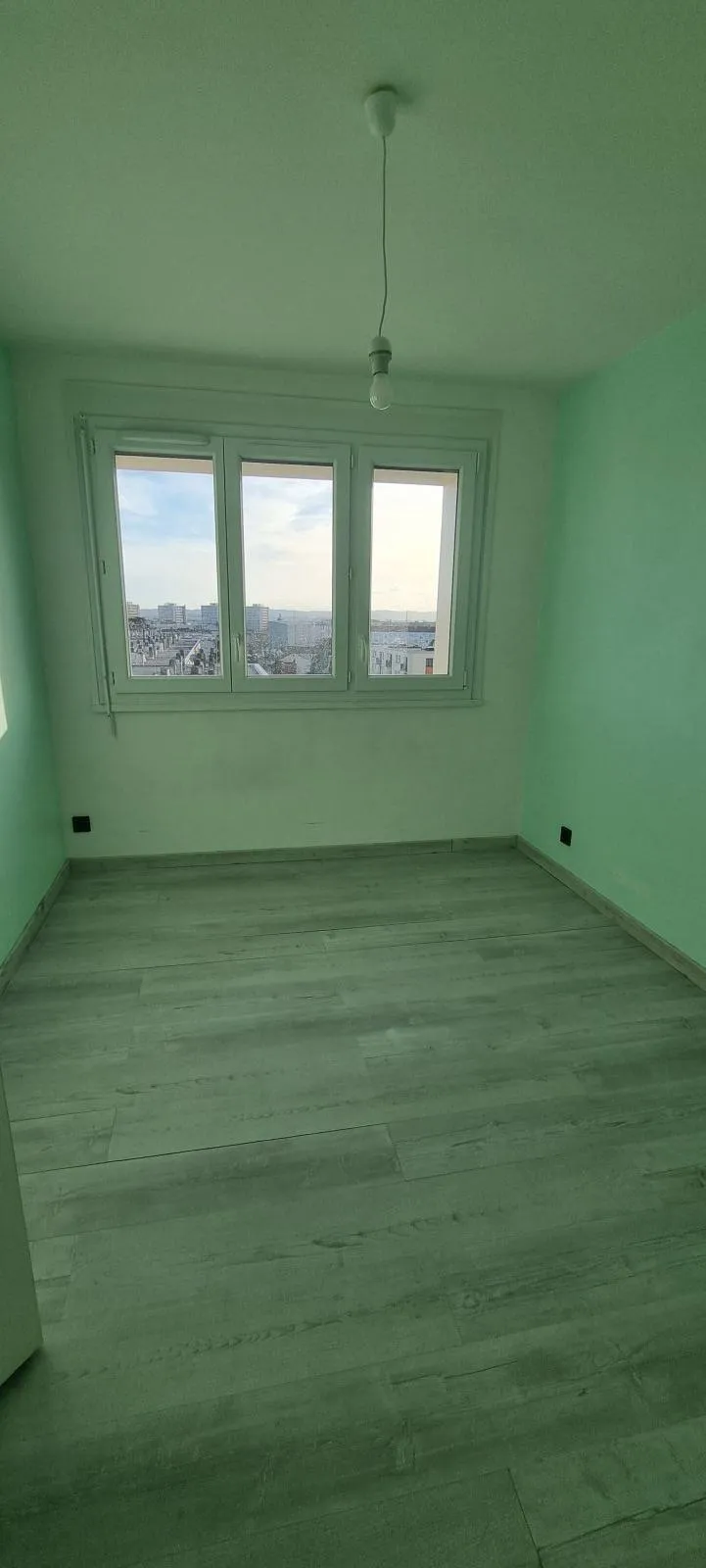 Location Saint-Priest Appartement 69465b50015e4