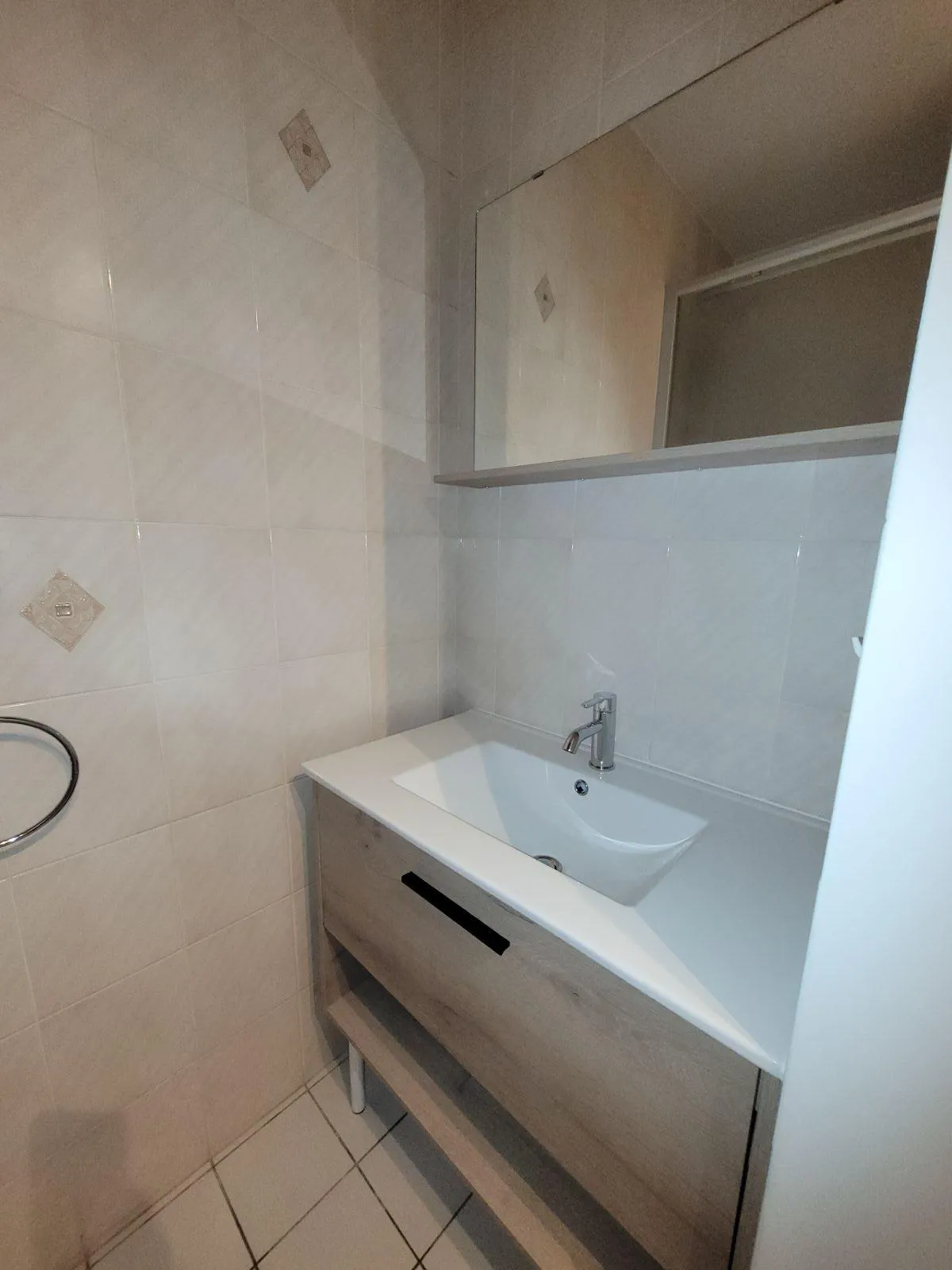 Location Enghien-les-Bains Appartement 69482f9fcd906