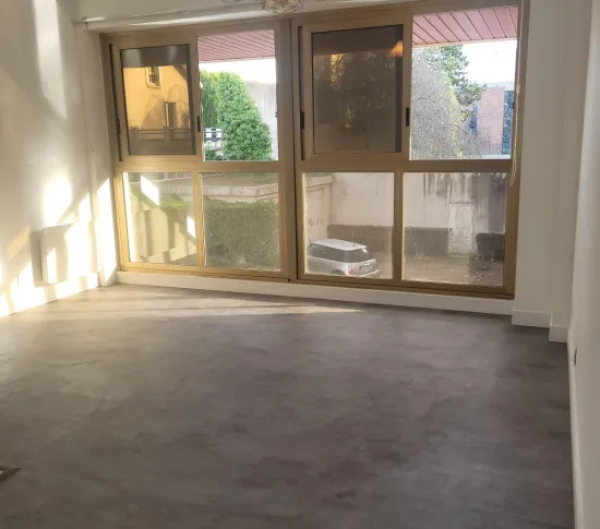 Location Enghien-les-Bains Appartement 69482f9fcd902