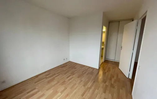 Location Montigny-le-Bretonneux Appartement 69491c7178aa