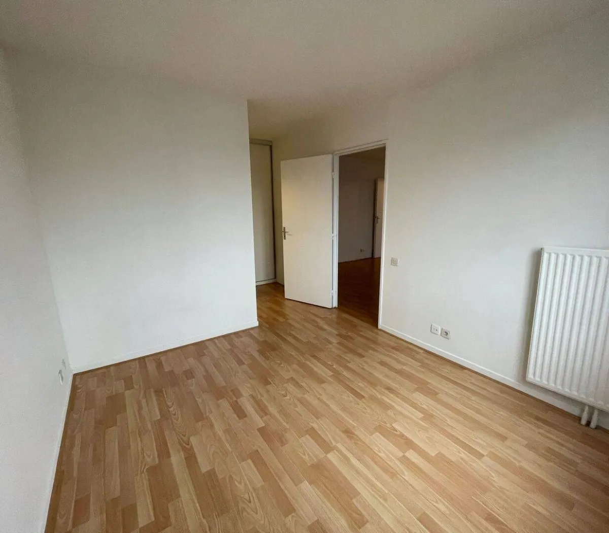 Location Montigny-le-Bretonneux Appartement 69491c7178aa