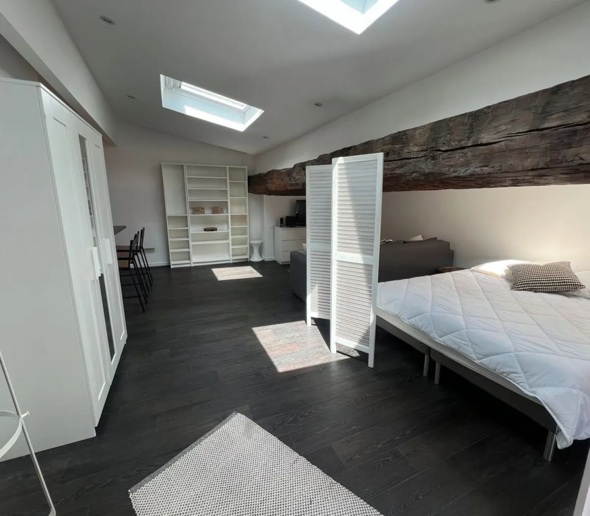 Location Bordeaux Appartement 69492f251f57