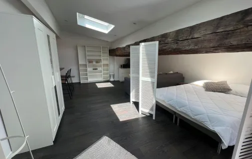 Location Bordeaux Appartement 69492f251f57