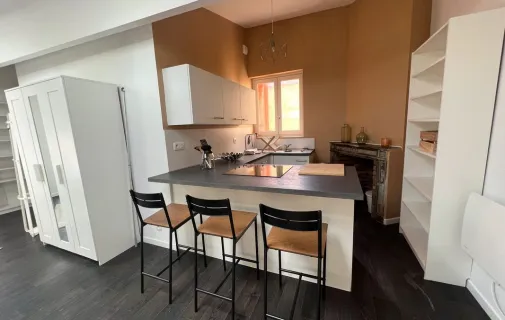 Location Bordeaux Appartement 69492f251f57