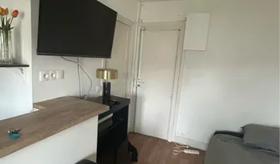 miniatureLocation Paris Appartement 69493c6eed032