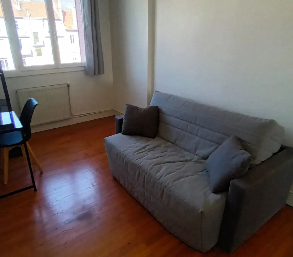 Location Grenoble Appartement 694d8f5726df