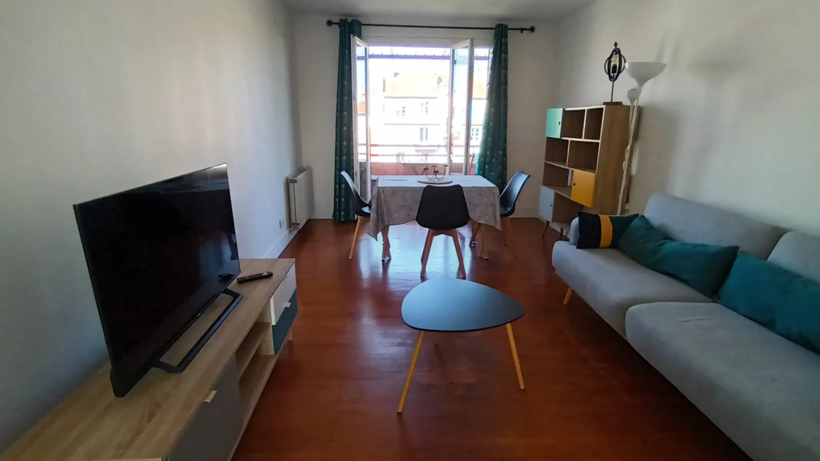 Location Grenoble Appartement 694d8f5726df
