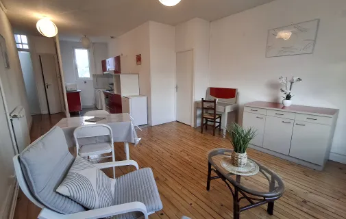 Location Châtel-Guyon Appartement 694ea6b148f3