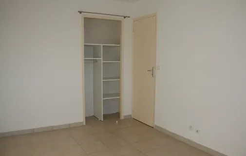 Location Nîmes Appartement 694ebf2f0b06